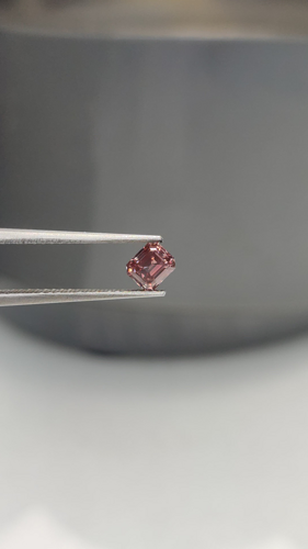 0.35 carat Fancy Deep  Pink-SI1 Natūralus Emerald Deimantas (1)
