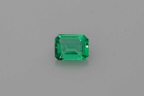 0.418 carat GREEN Emerald Smaragdas (1)