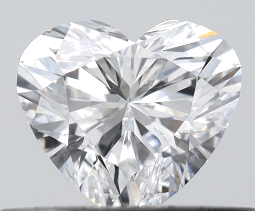 0.33 carat D-VVS2 Natūralus Heart Deimantas (1)