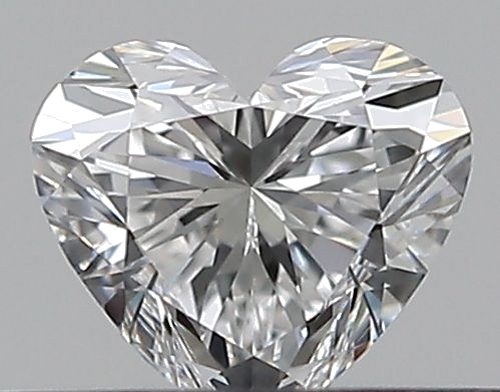 0.31 carat E-IF Natūralus Heart Deimantas (1)