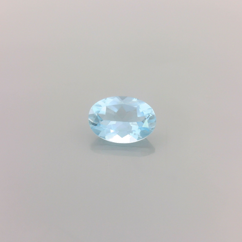 0.63 carat BLUE Oval Aquamarine (1)