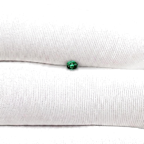 0.18 carat GREEN Oval Alexandrite (1)
