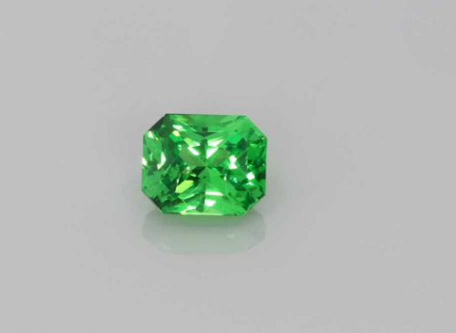 1.07 carat GREEN Octagonal Garnet (1)