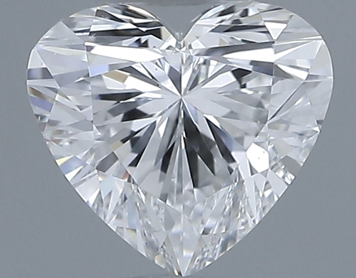 0.6 carat E-VS2 Natūralus Heart Deimantas (1)