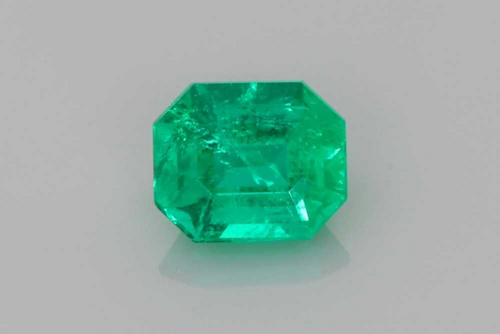 0.39 carat GREEN Emerald Smaragdas (1)