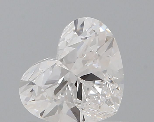 0.72 carat E-VVS1 Natūralus Heart Deimantas (1)