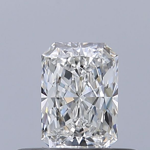 0.32 carat E-VVS1 Natūralus Radiant Deimantas (1)