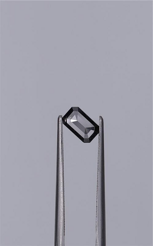0.45 carat Fancy Black-VVS2 Natūralus Emerald Deimantas (1)