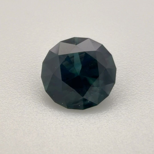 0.57 carat BLUE Round Safyras (1)