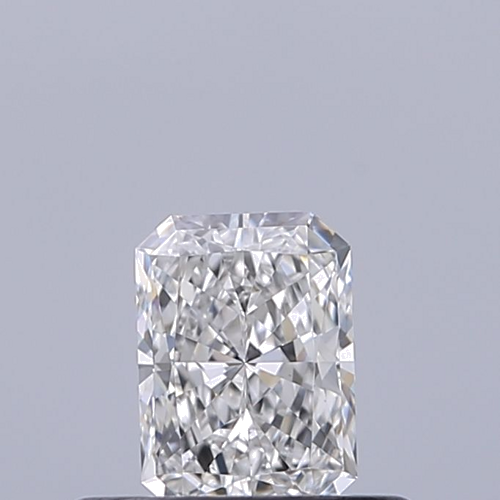 0.32 carat E-VS1 Natūralus Radiant Deimantas (1)