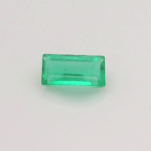 0.25 carat GREEN Baguette Smaragdas (1)