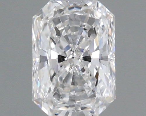 0.52 carat E-VVS1 Natūralus Radiant Deimantas (1)