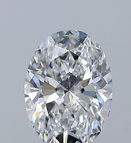 0.56 carat E-VS1 Natūralus Oval Deimantas (1)