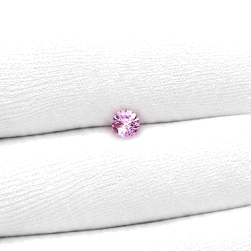 0.58 carat PINK Round Safyras (1)