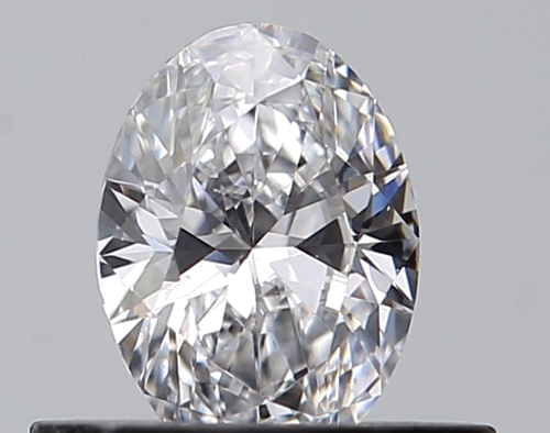 0.4 carat D-VVS1 Natūralus Oval Deimantas (1)