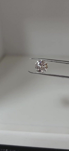 2.01 carat J-SI1 Excellent cut Natūralus Round Deimantas (1)
