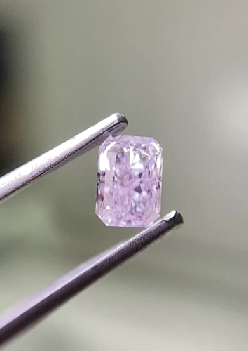 0.28 carat Fancy Light Purplish Pink-VS1 Natūralus Radiant Deimantas (1)