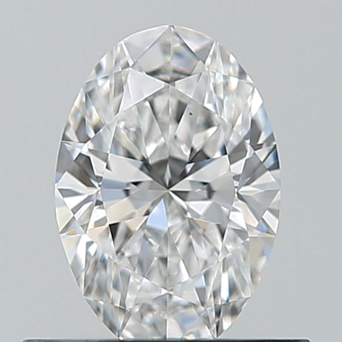 0.53 carat E-VS2 Natūralus Oval Deimantas (1)