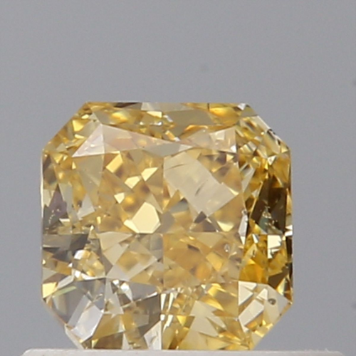 0.5 carat Fancy Intense Orangey Yellow-SI2 Natūralus Radiant Deimantas (1)