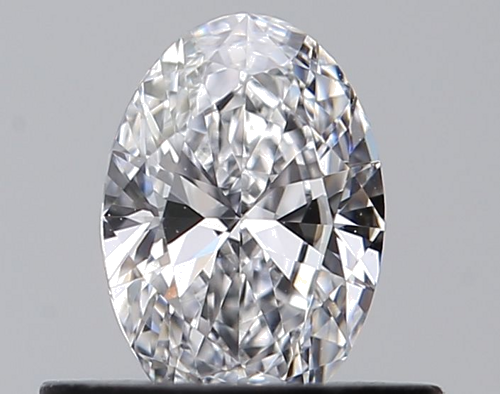 0.42 carat D-VVS1 Natūralus Oval Deimantas (1)