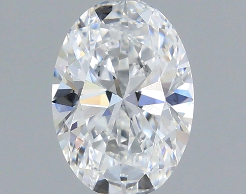 0.55 carat E-VS1 Natūralus Oval Deimantas (1)