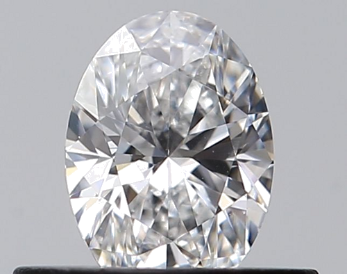 0.4 carat D-VVS2 Natūralus Oval Deimantas (1)