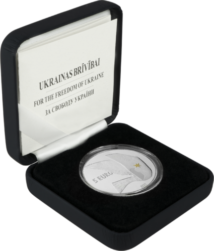 2022 Latvija 5 eiro sudraba monēta Ukrainas brīvībai (4)