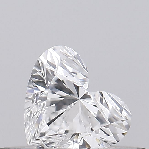 0.21 carat E-VS1 Natūralus Heart Deimantas (1)