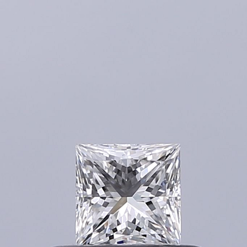 0.31 carat E-IF Natūralus Princess Deimantas (1)