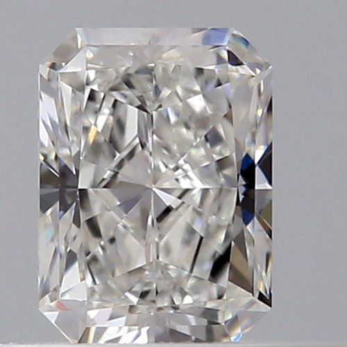 0.4 carat E-VS1 Natūralus Radiant Deimantas (1)