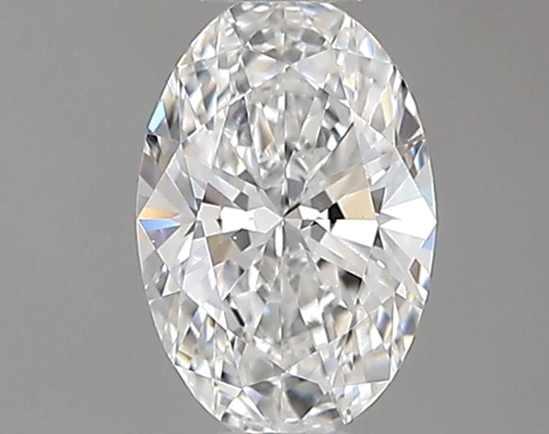 0.37 carat E-VS2 Natūralus Oval Deimantas (1)