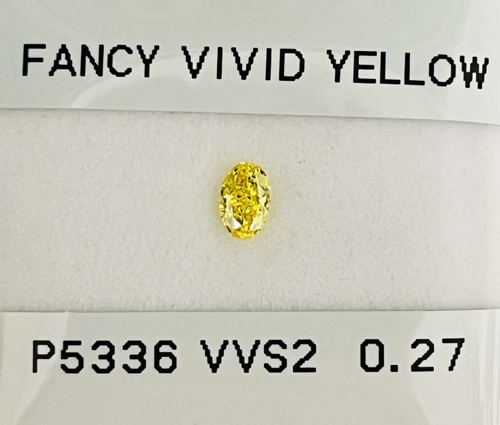 0.27 carat Fancy Vivid Yellow-VVS2 Natūralus Oval Deimantas (1)