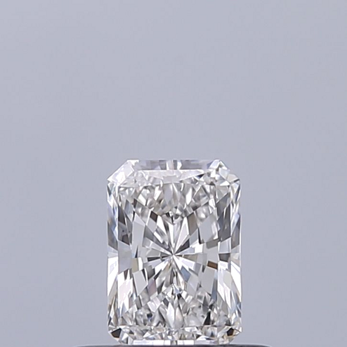 0.36 carat E-IF Natūralus Radiant Deimantas (1)