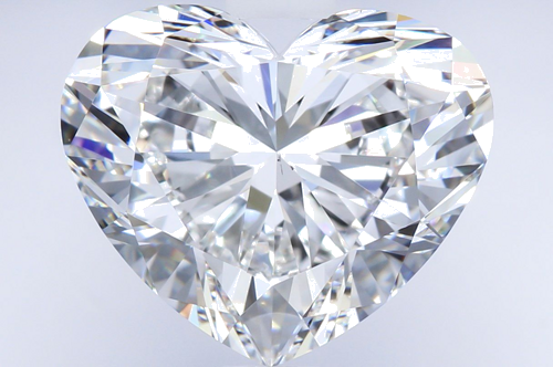 4.02 carat E-VS2 Natūralus Heart Deimantas (1)