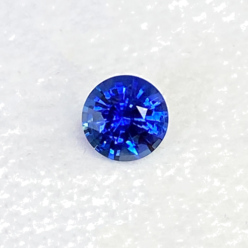 0.47 carat BLUE Round Safyras (1)