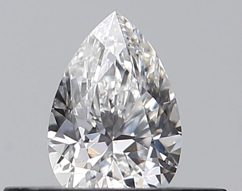 0.26 carat E-VVS2 Natūralus Pear Deimantas (1)