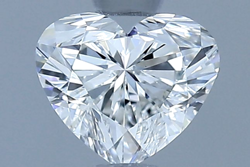 0.54 carat G-VS2 Natūralus Heart Deimantas (1)