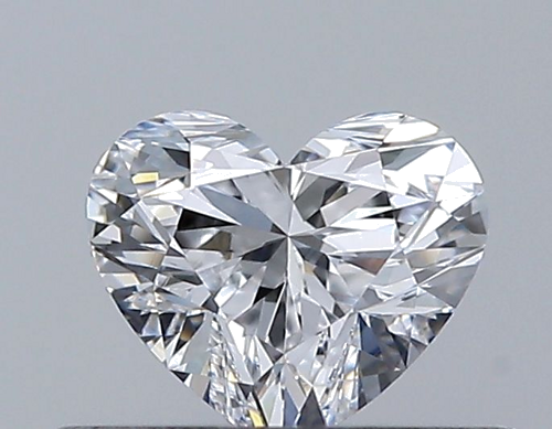 0.32 carat D-VVS2 Natūralus Heart Deimantas (1)