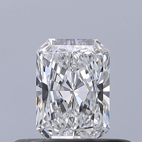 0.32 carat D-VVS1 Natūralus Radiant Deimantas (1)