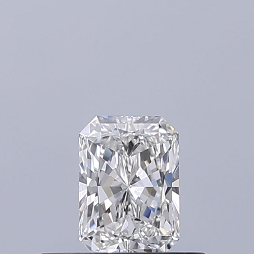 0.32 carat E-IF Natūralus Radiant Deimantas (1)