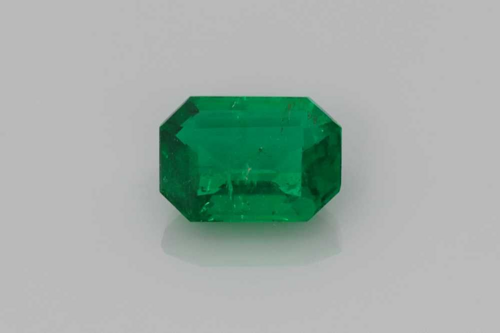 0.77 carat GREEN Smaragdas (1)