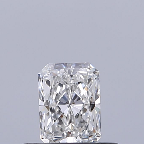 0.31 carat E-IF Natūralus Radiant Deimantas (1)