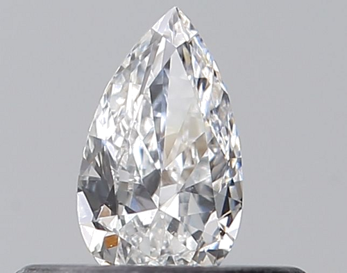 0.22 carat E-VVS2 Natūralus Pear Deimantas (1)