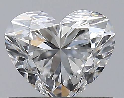 0.61 carat E-IF Natūralus Heart Deimantas (1)