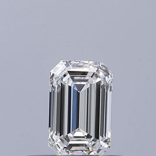 0.32 carat E-VVS2 Natūralus Emerald Deimantas (1)