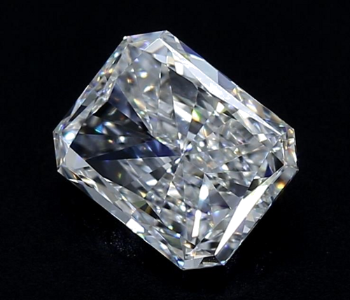 0.7 carat F-VS2 Natūralus Radiant Deimantas (1)
