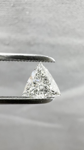 0.5 carat J-VS2 Natūralus Triangular Deimantas (1)