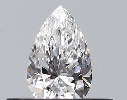 0.29 carat E-VVS2 Natūralus Pear Deimantas (1)