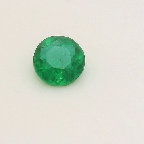 0.2 carat GREEN Round Smaragdas (1)