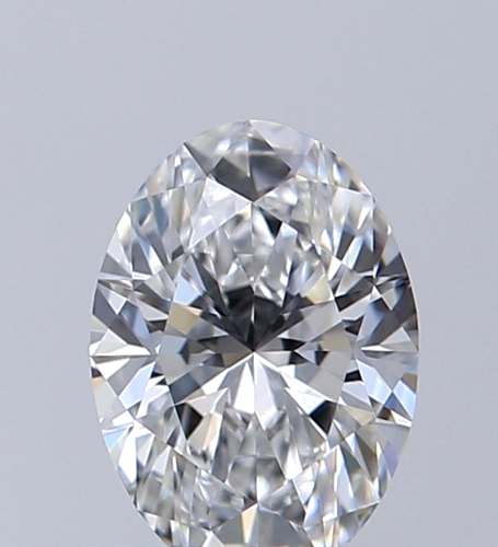 0.5 carat E-VVS2 Natūralus Oval Deimantas (1)